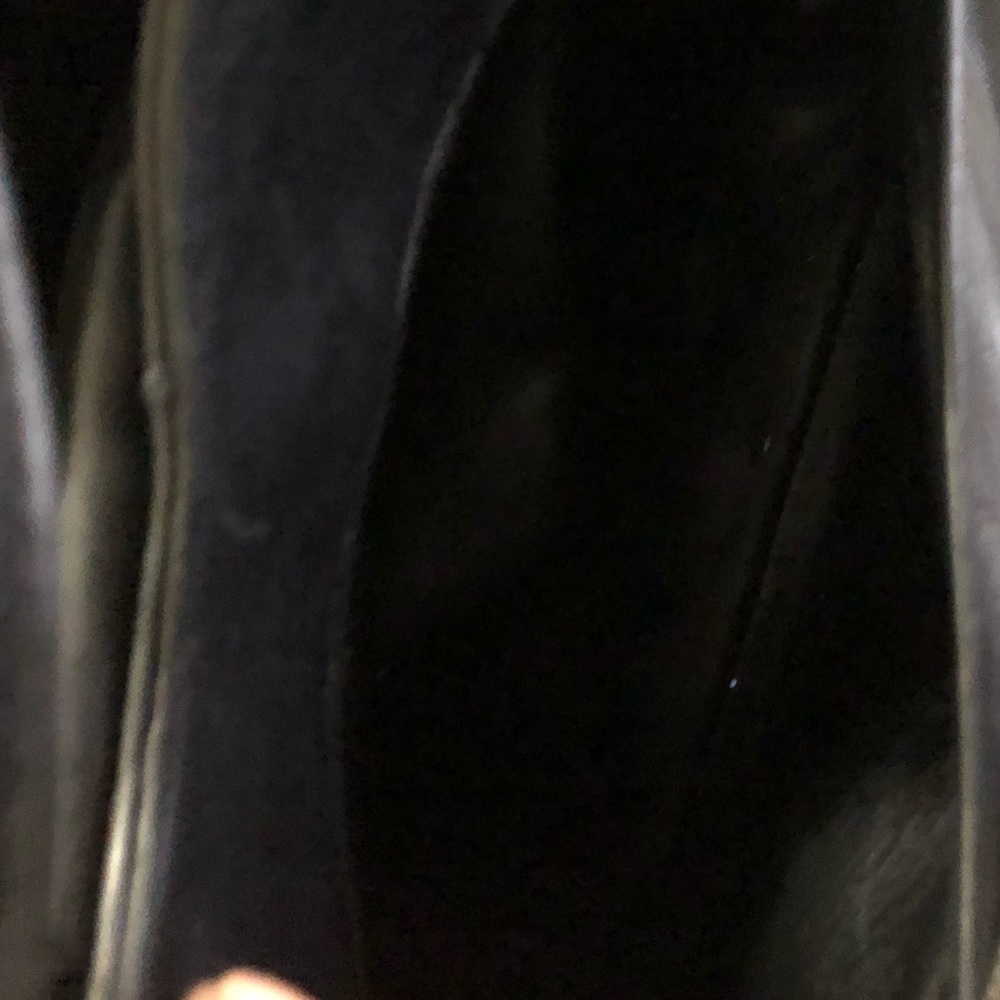 Perlina Italian Leather Shoulder Bag - Picture 4 of 6